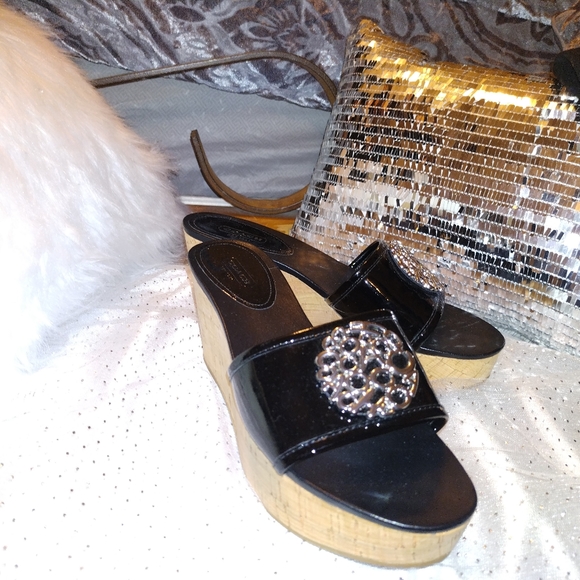 Coach sandals - Picture 2 of 4